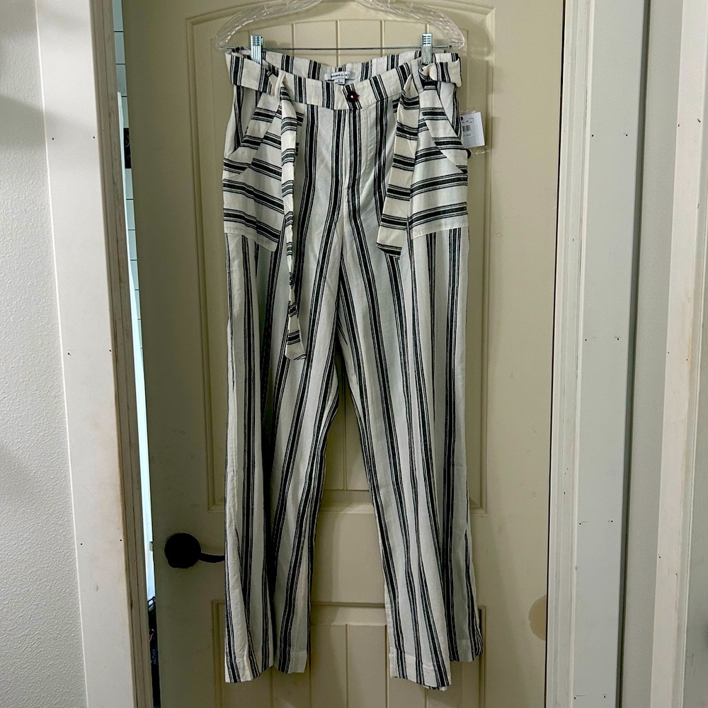 O’Neill pants new with tags size large